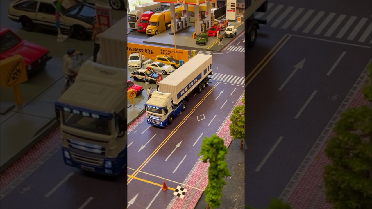 The turbo racing 1:76 Semi-truck! 🚚💨🔥 love this thing! Available from 