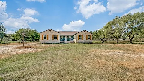 2020 County Road 429 - Veronica Montez, REALTOR