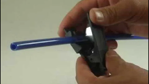 How to use quick connect fittings (John Guest type)