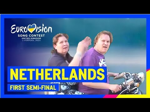 ?@rinuszingt  Rinus bij het songfestival - Romana op de scooter #eurovision #rinus #edits #nl