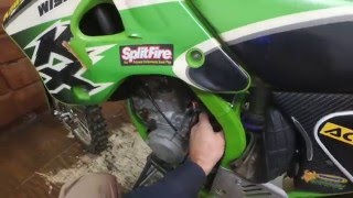 1994 Kawasaki KX125 carb pull reed change Boysen Power Reeds