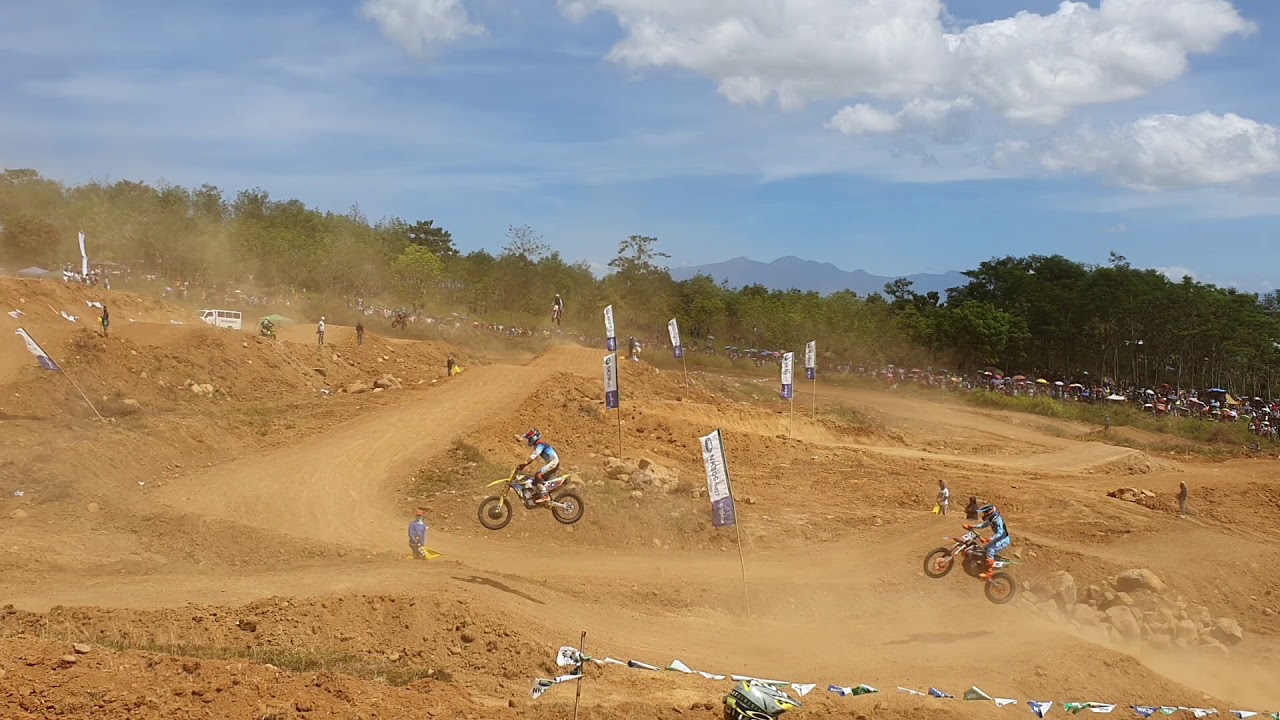 Wao motocross Feb. 21,2020 - YouTube