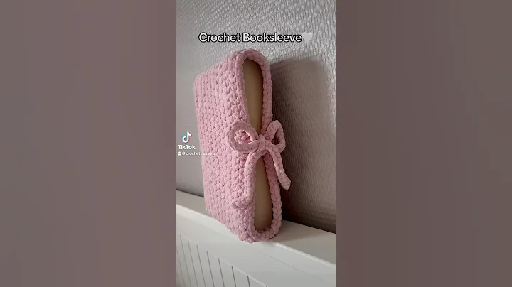 Looks cute & protects your book 🥰 #crochet #booksleeve #crochettutorial #crocheting