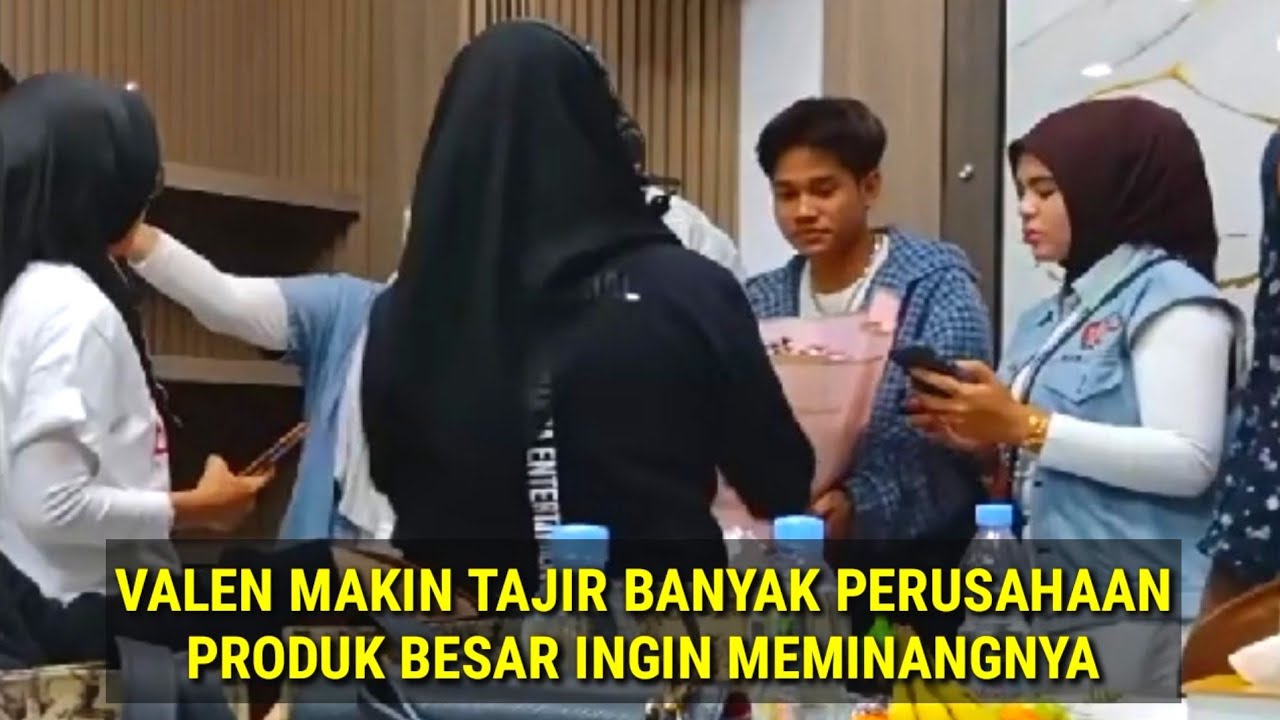 MAKIN TAJIR VALEN DAPAT JOB LAGI DARI PRODUK KECANTIKAN