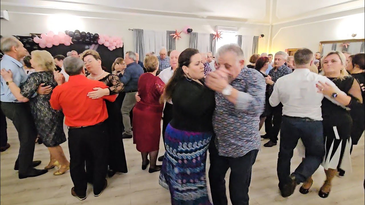 8 lutego 2026 W Złotym DWORZE CZAREK spotkał się na PARKIECIE z Justynką Ostro POSZALELI 