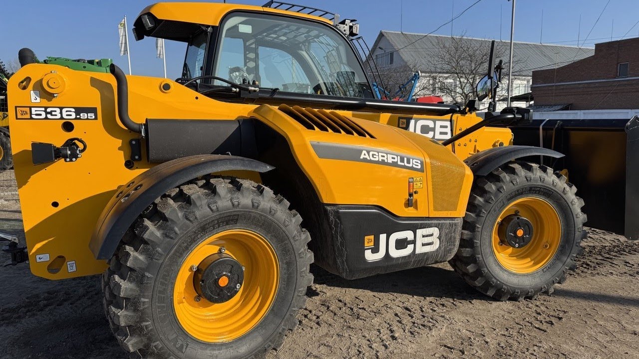 Огляд телескопічного навантажувача JCB 536-95 AgriPlus | Ландтех |