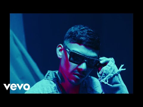 Jossef - Que Raro (Official Video)