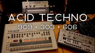 Roland TB303 and TR909 making Acid Techno