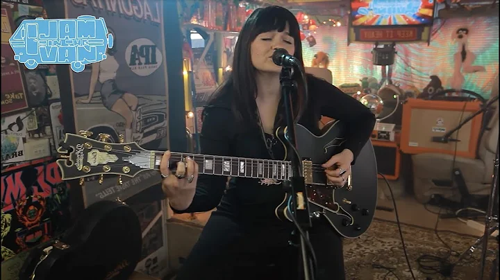 LAURA JEAN ANDERSON - "Happy Together" (Live at JI...