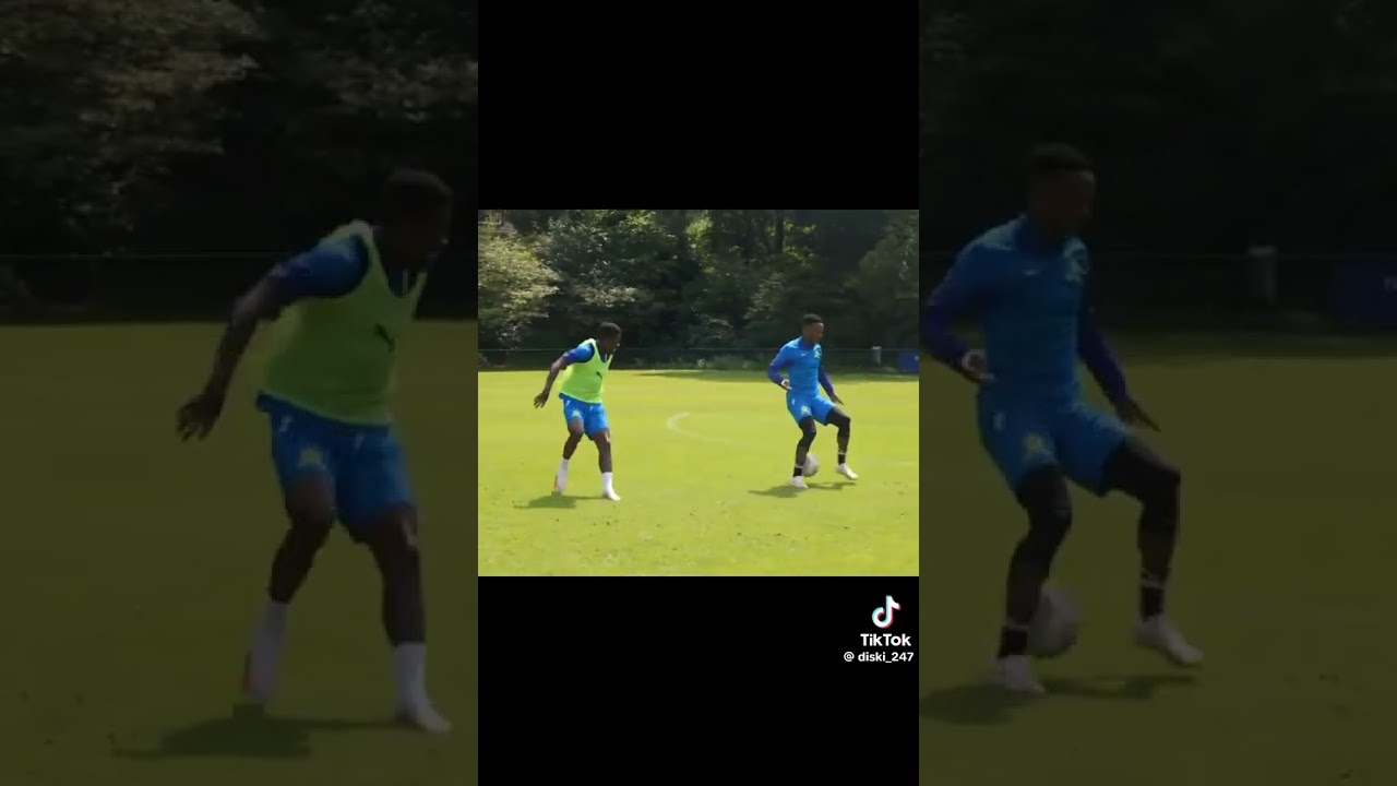 Themba Zwane in camp showing off great finishing and skill 