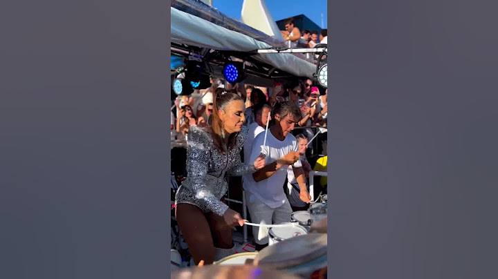 Ivete Sangalo e Marcelo Sangalo - Tocando juntos percussão