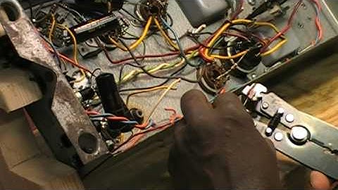 Replacing The Mechanical Relay In A Leslie 147 Amplifer