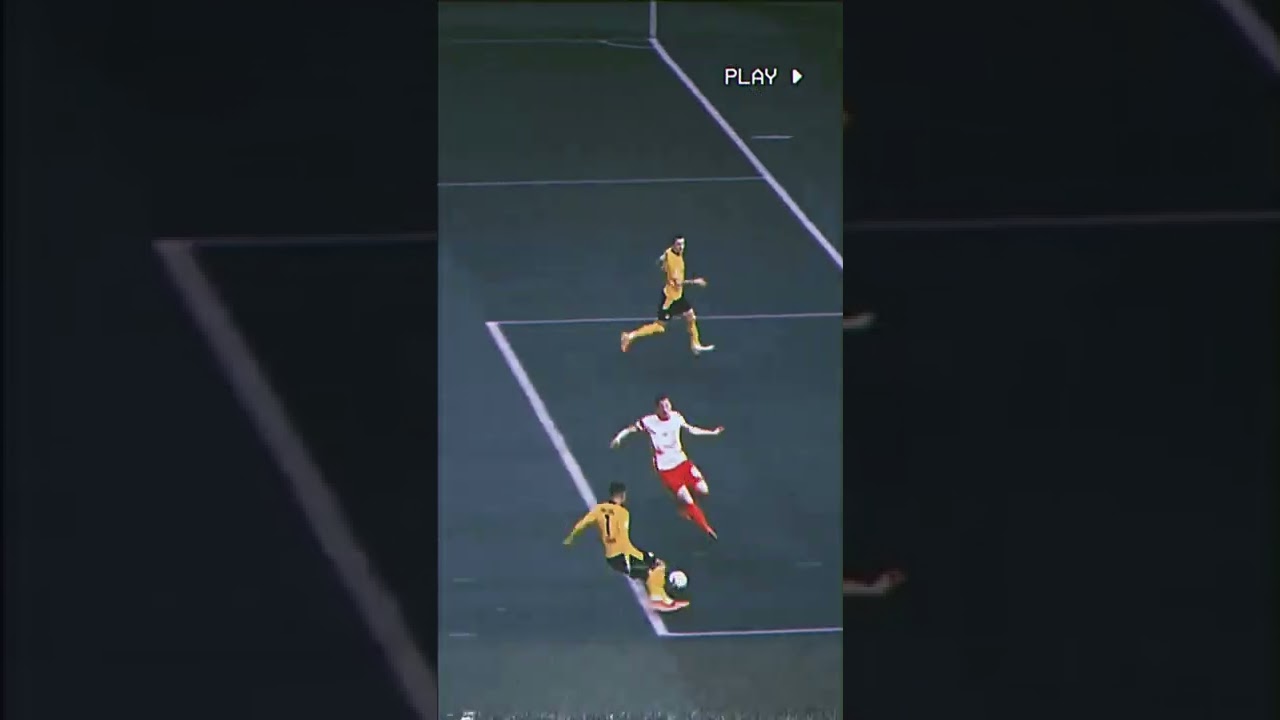 🏴󠁧󠁢󠁥󠁮󠁧󠁿😍 