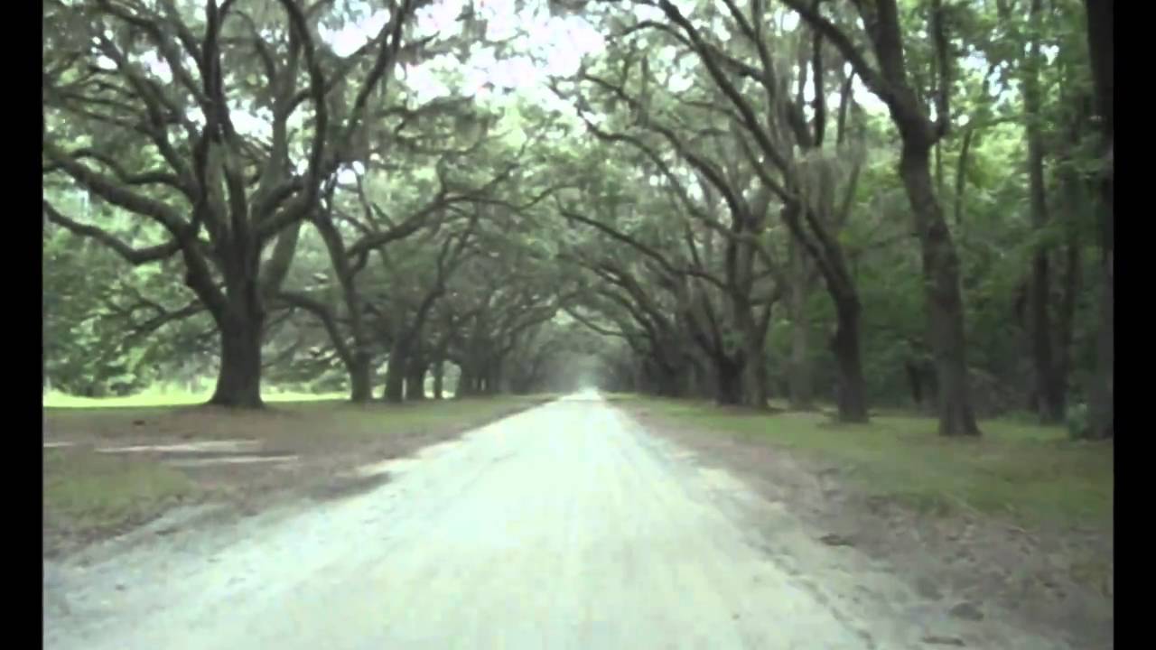 Forrest Gump's Savannah - YouTube