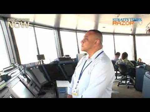 Inside Changi's air control tower (Air traffic controllers Pt 1)