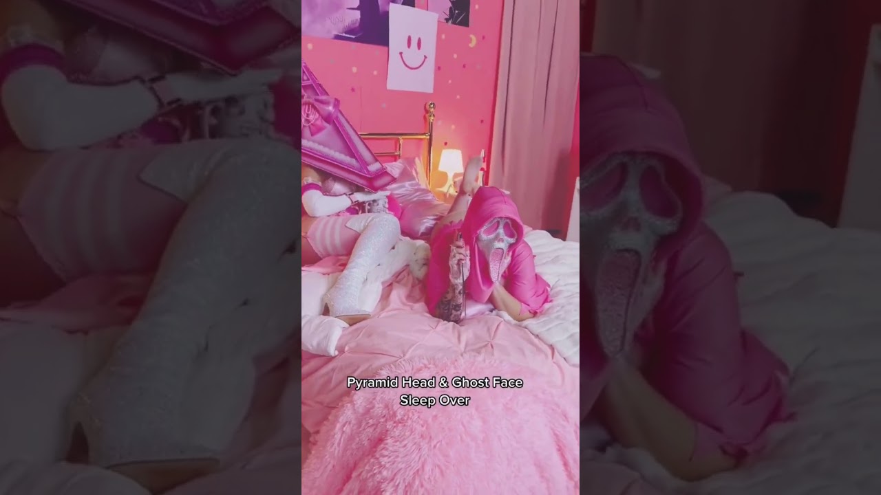 You coming over or what? #shorts #pyrmaidhead #pinkpyramidhead #pinkghostface