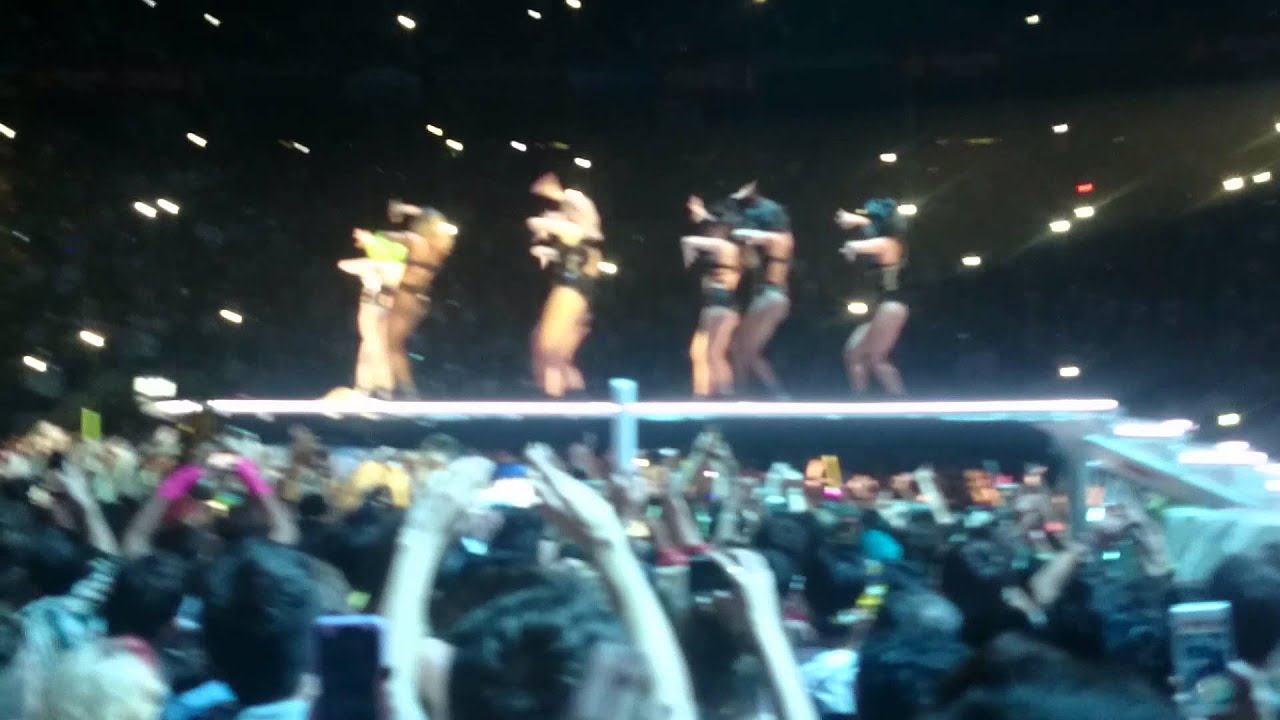 Lady Gaga Alejandro ArtRAVE Barcelona 2014