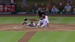 SF@ARI: Pollock scores on wild pitch