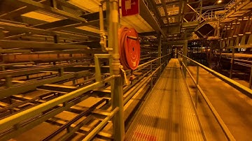 Horizontal board sorting line with 6 pockets