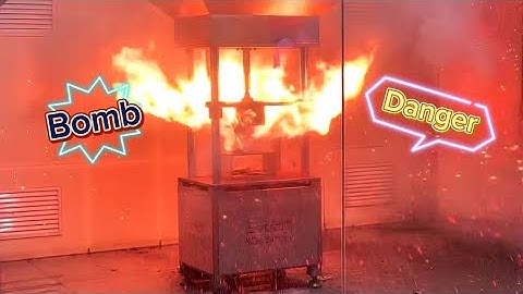 Shocking! Bomb! Battery explosion during the battery nail penetration test.