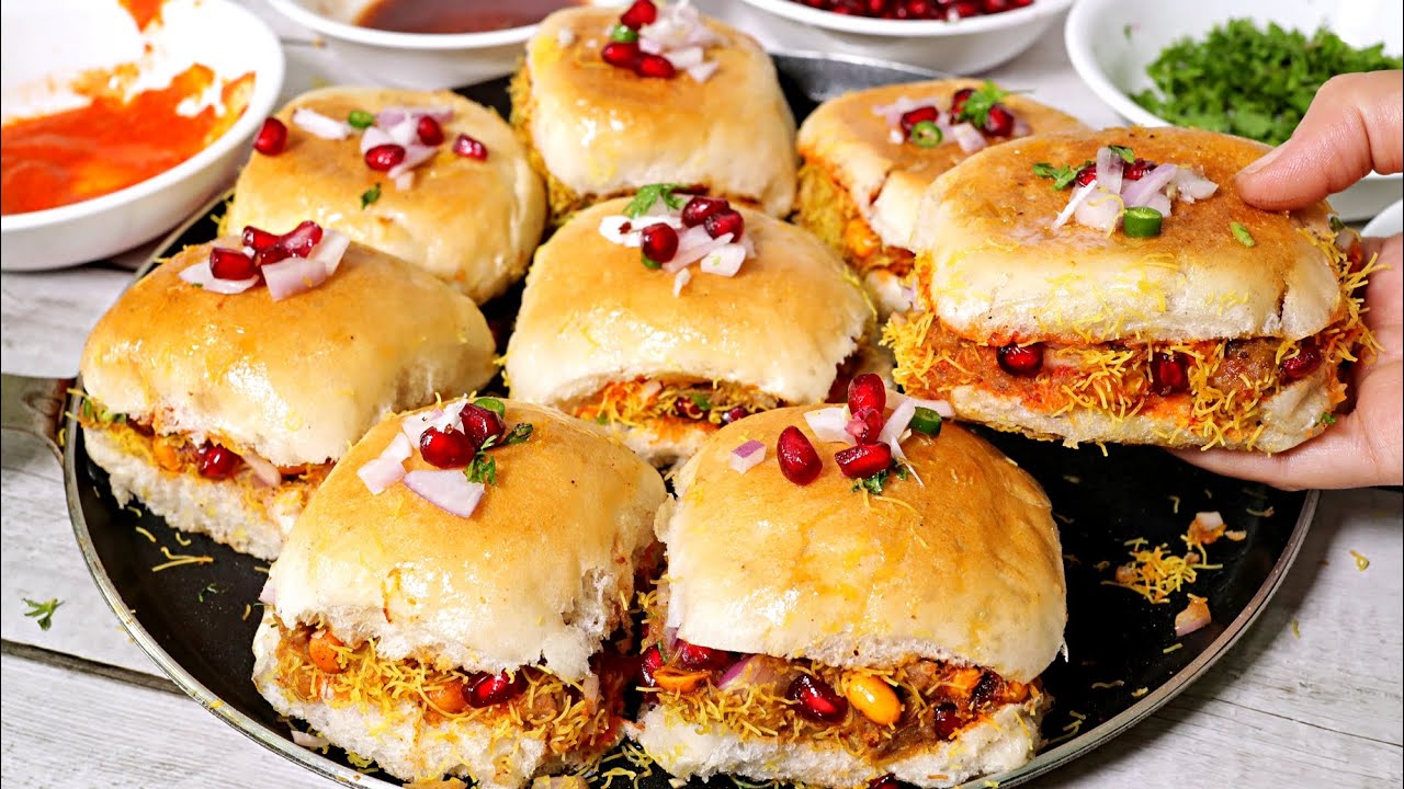 Street Style Dabeli Recipe - Kutchi Dabeli Recipe | Indian Street Food | Kanak
