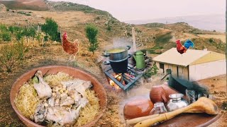 أوائل نوفمبر الجميلة في القرية - روتين  في الريف الجزائري تنظيف المنزل الريفي وطبخ الدجاج بالرشتة