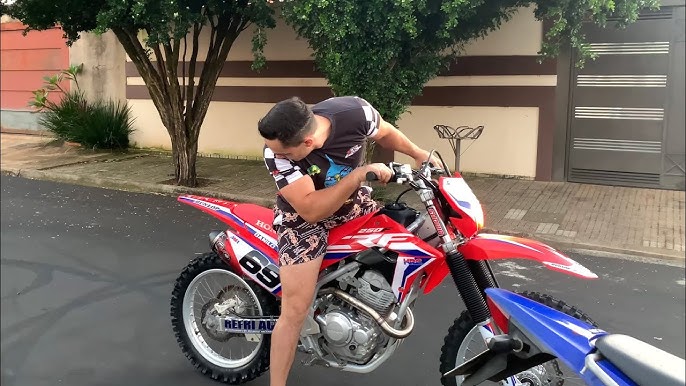 Infomoto - Nova Honda CRF 450L é moto de trilha para rodar na rua