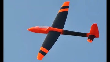 Composite RC Gliders Interstellar Racer-Hangflug in Etretat Normandie