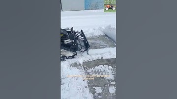 remote control tracked weed reaper made by Vigorun Tech,Vigorun radio controlled wheeled lawnmower