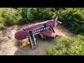 Really Amazing! Two Men Build Aircrafts to  Live