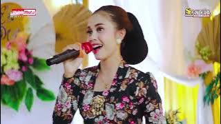 Melepas Lajang // Rina Aditama //Sangkara Music // Uyah Moto