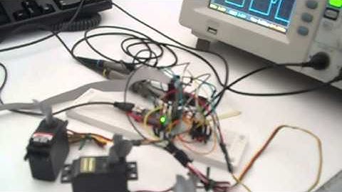 Running up to 9 servos at high accurancy on AVR Atmega using one CD4017 PWM output expander