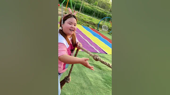 小可愛和媽媽去遊樂園玩，同時也教胖虎學會勇敢啦，小朋友們你們遇見困難也要像小可愛學習哦~！#記錄真實生活 #母女日常 #親子互動 #原創視頻 #家庭教育 #兒童教育#shorts - 天天要聞
