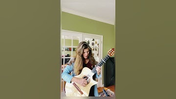 Michelle Qureshi with G7th ART capo