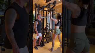 Should Simple Simon Ask Ruby Hexx on a Date?! 🤯😂