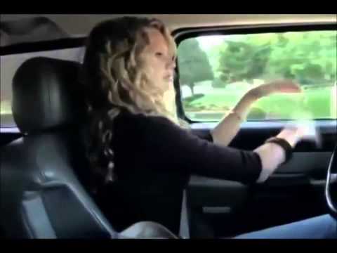 Taylor Swift Driving!