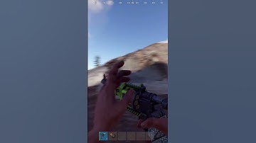 Зачем столько брать ?! #rust #раст #dayz #mem  #base #rustgame #gameplay #games #pvp