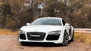 Reviewing The 2014 Audi R8 V10 DCT (The BEST Budget Supercar)