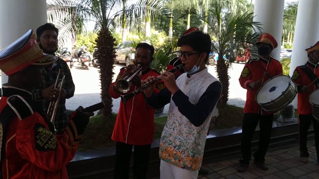 AANE SE USKE AAYE BAHAR BY M. SIDDIQUE BAND SENIOR, RAIPUR - 492001 (CHHATTISGARH)