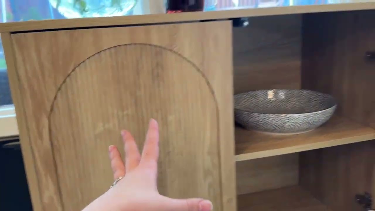 Обзор буфета-шкафа COSIEST 31 5 с рифленой поверхностью и местом для хранения. Мне очень нравится...