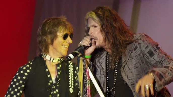 Jeff Beck - Train Kept A Rollin' (feat. Steven Tyler) (Live At The  Hollywood Bowl) - YouTube