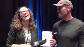 Ashley Hangs Out With Tim McGraw Live Backstage at the ACM Awards