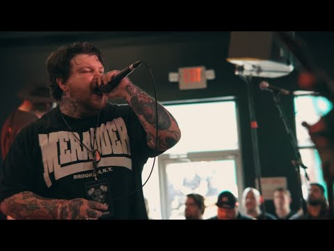 Hate5six Street Struck April 01 2023