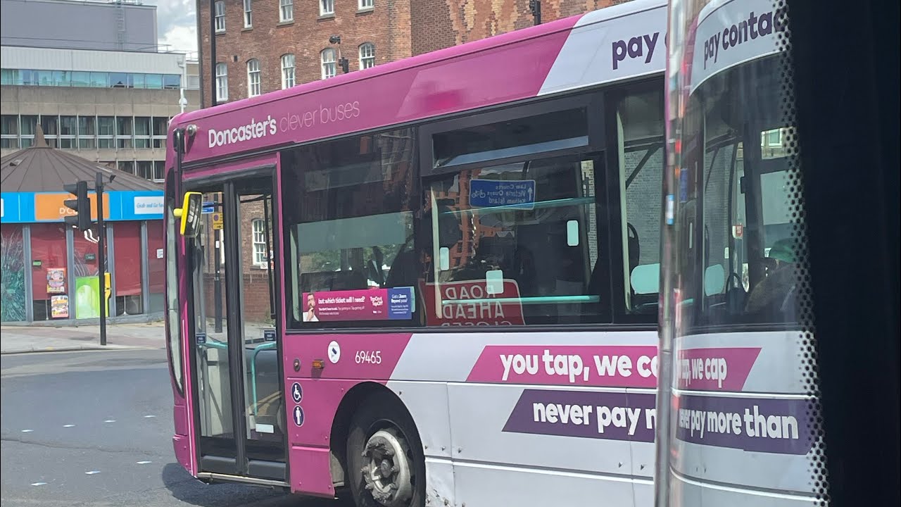 Thrashing monster with grinding axle!!! First South Yorkshire 69465 YN09HFM route 381 