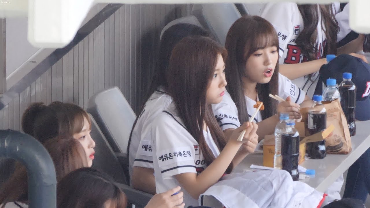 181006 아이즈원(IZ*ONE)나코,은비,혜원,예나 TWICE(트와이스) 