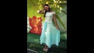 Nina Zilli -- Lamore E Femmina Eurovision Song Contest 2012 Italy Cover