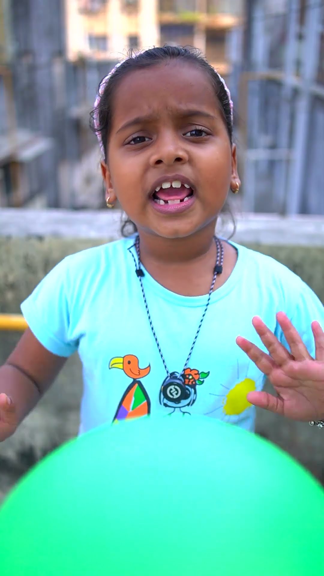 Anam ko aur kitna bada Balloon chahiye ? ? #shorts #funnyshorts #funnyvideo