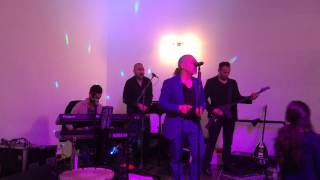 Grup Sevenler - Kisa Halay