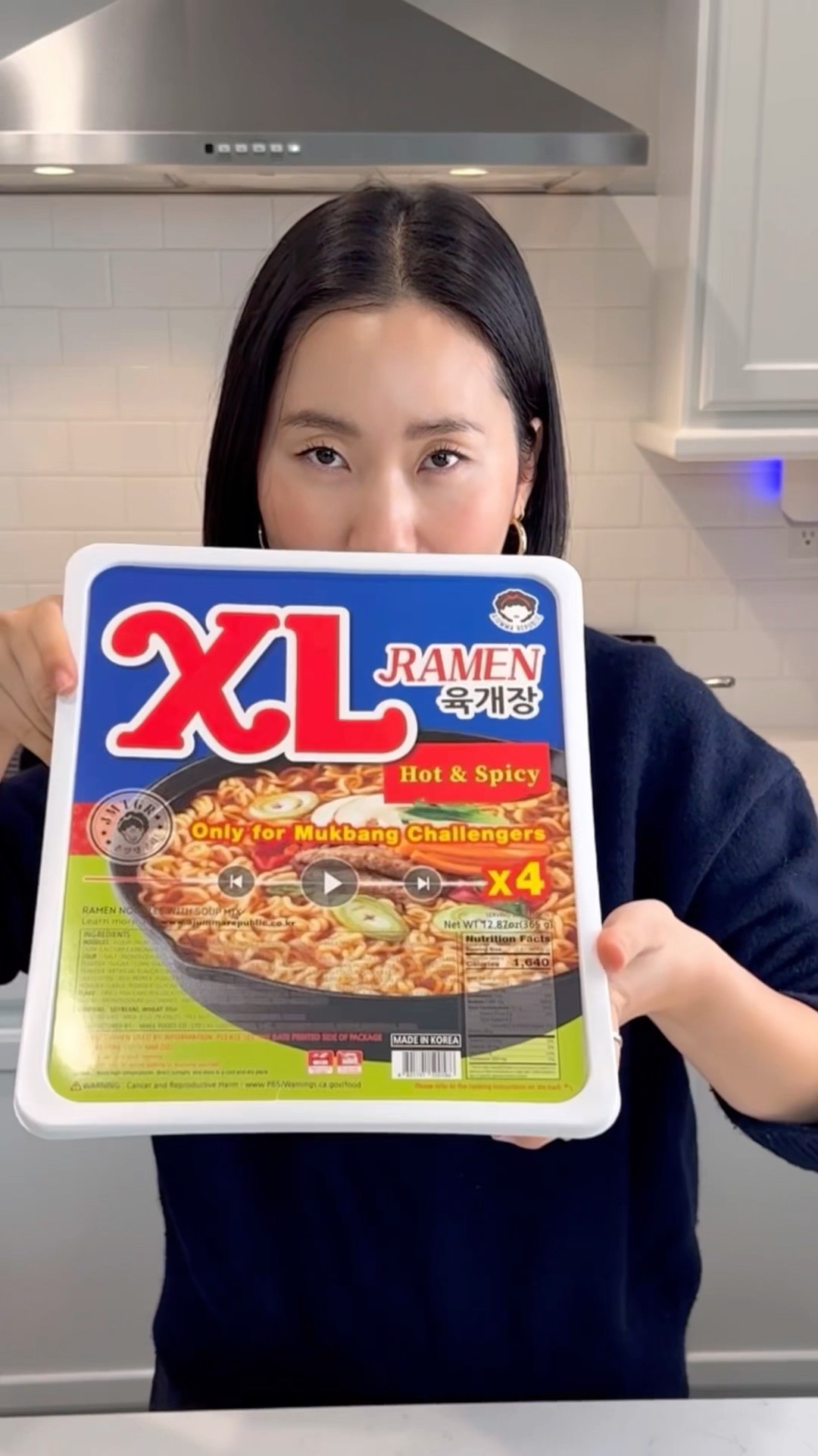 I finally tried the viral XL RAMEN!