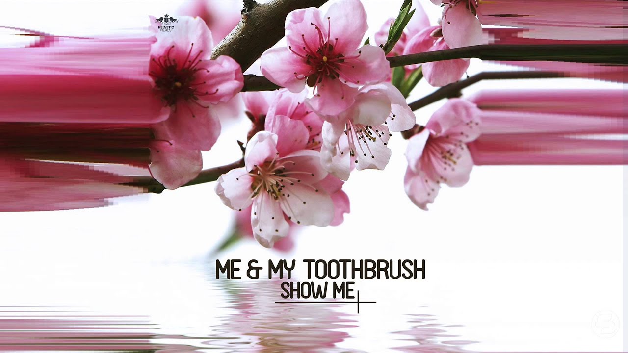 Смотреть «Me & My Toothbrush - Marble (Radio Mix)» на YouTube Смотреть «Me & My Toothbrush - Marble (Radio Mix)» на YouTube